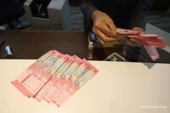 Siasat Cadangan Jumbo Pangkas Laba Bank Raksasa, Begini Nasibnya di 2024