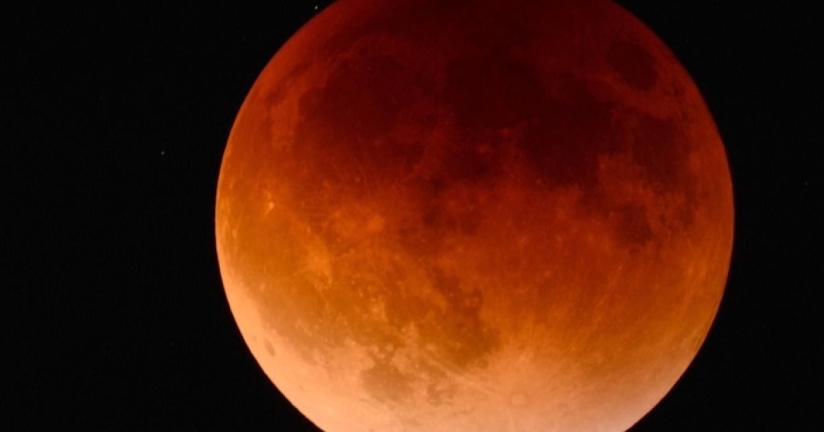 Fenomena Langka Ramadan 2026: Gerhana Bulan Total 