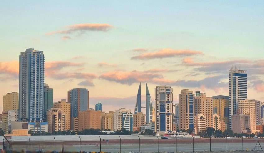 Sinyal Perang Pecah: Negara Teluk Pertimbangkan Opsi Serang Iran