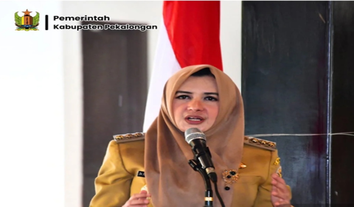 Bupati Pekalongan Berdalih Tak Paham Korupsi Karena Bekas Penyanyi Dangdut