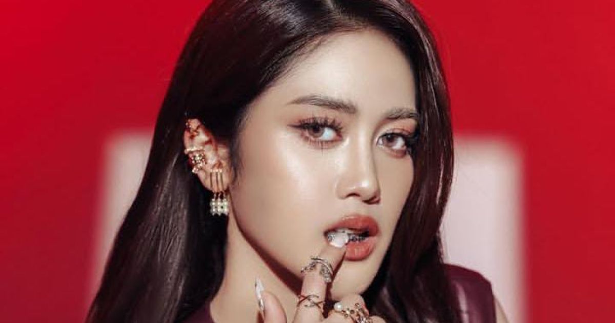 Profil Ruce Nuenda: Mama Ebra Asal Semarang, Lulusan UNNES yang Disorot Gegara Campak