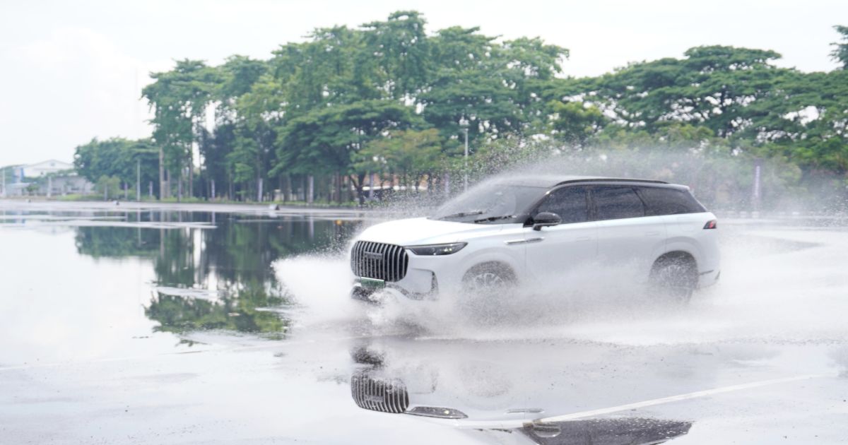 HEV vs PHEV: Mana yang Lebih Irit? JAECOO Ungkap Rahasia Teknologi Hybrid!