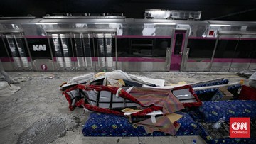 Operasional Stasiun Bekasi Timur Terhenti Sementara Pasca-Insiden Tabrakan Dua Kereta Api