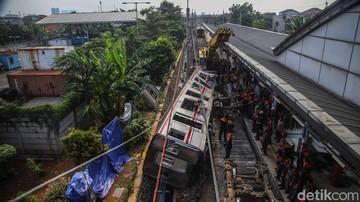 Dampak Tragis Kecelakaan Kereta di Bekasi: Lansia 63 Tahun Kehilangan Limpa Akibat Benturan Keras