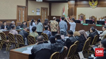 Dua Eks Pejabat Kemendikbudristek Dihukum Penjara Terkait Kasus Korupsi Pengadaan Chromebook