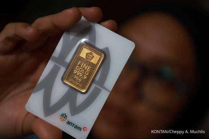 Tren Harga Emas Antam Hari Ini: Koreksi Tipis Pasca Pergerakan Signifikan