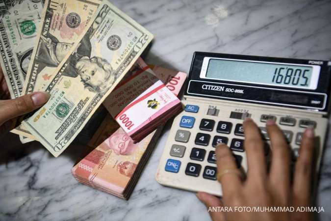 Pergerakan Rupiah Kamis Siang: Menguat Tipis di Tengah Proyeksi Pelemahan Akhir Hari