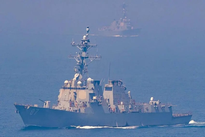 Ketegangan di Selat Hormuz: Klaim Serangan Besar Iran dan Bantahan Militer Amerika Serikat