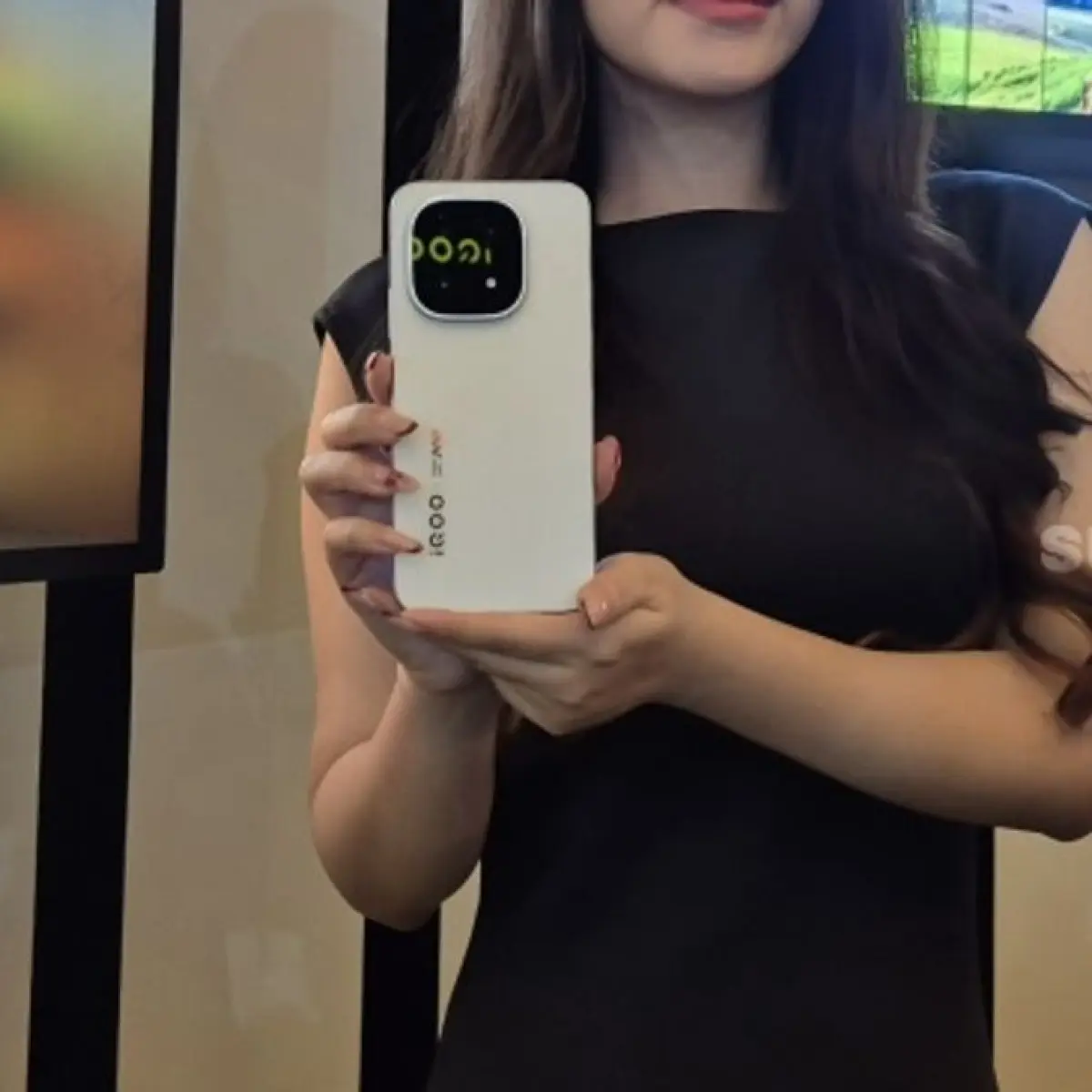 Menilik Bocoran iQOO 16: Ponsel Flagship Masa Depan dengan Chipset Snapdragon 8 Elite Gen 6