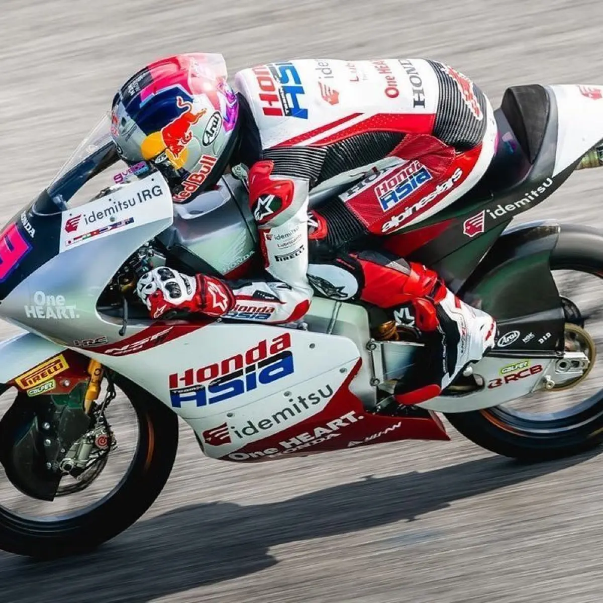 Veda Ega Pratama Hadapi Tantangan Berat di Catalunya, Start dari Posisi Tengah Usai Gagal Maksimal di Sesi Q1 Moto3