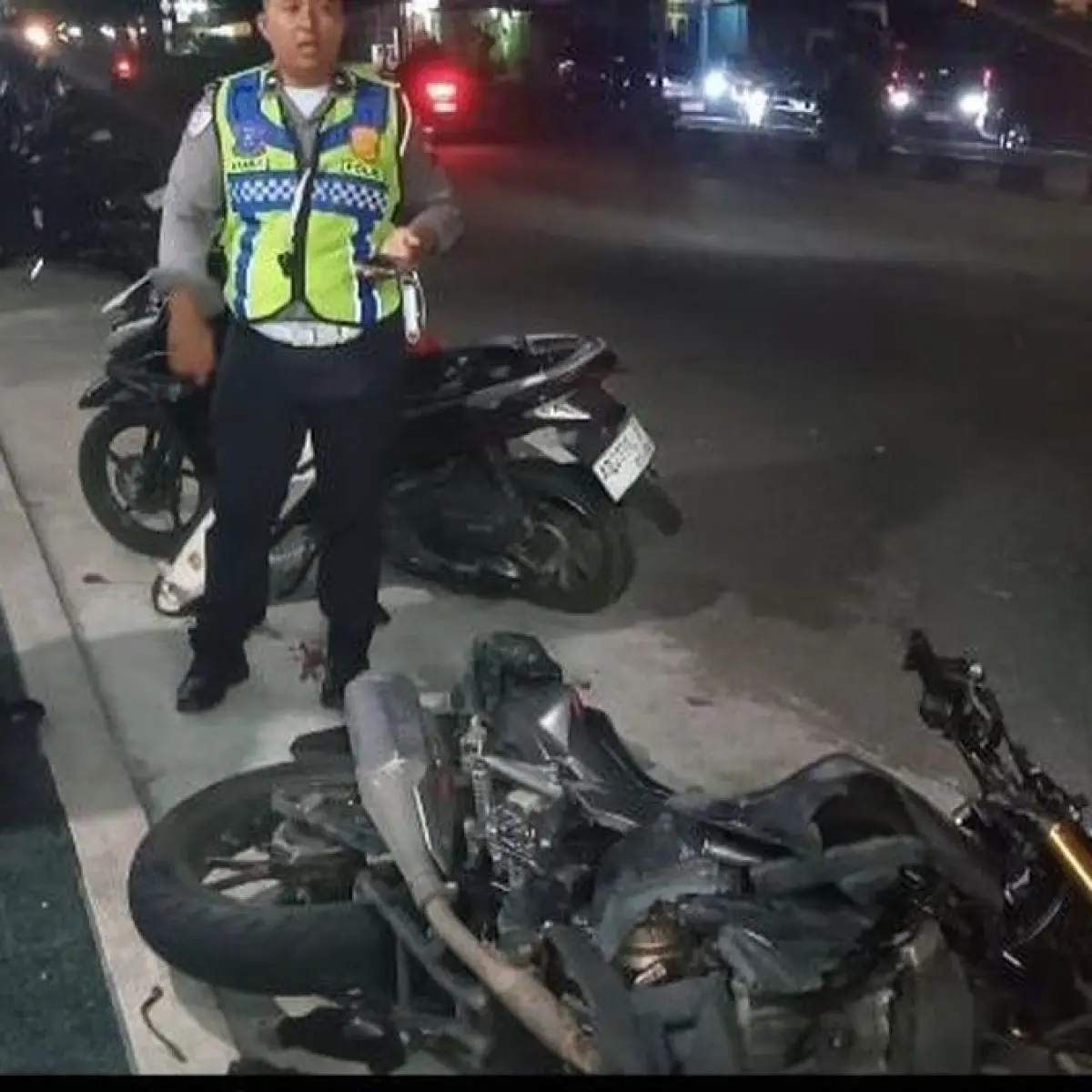 Duel Maut Dua Motor di Delanggu Klaten: Tiga Korban Dilarikan ke Rumah Sakit