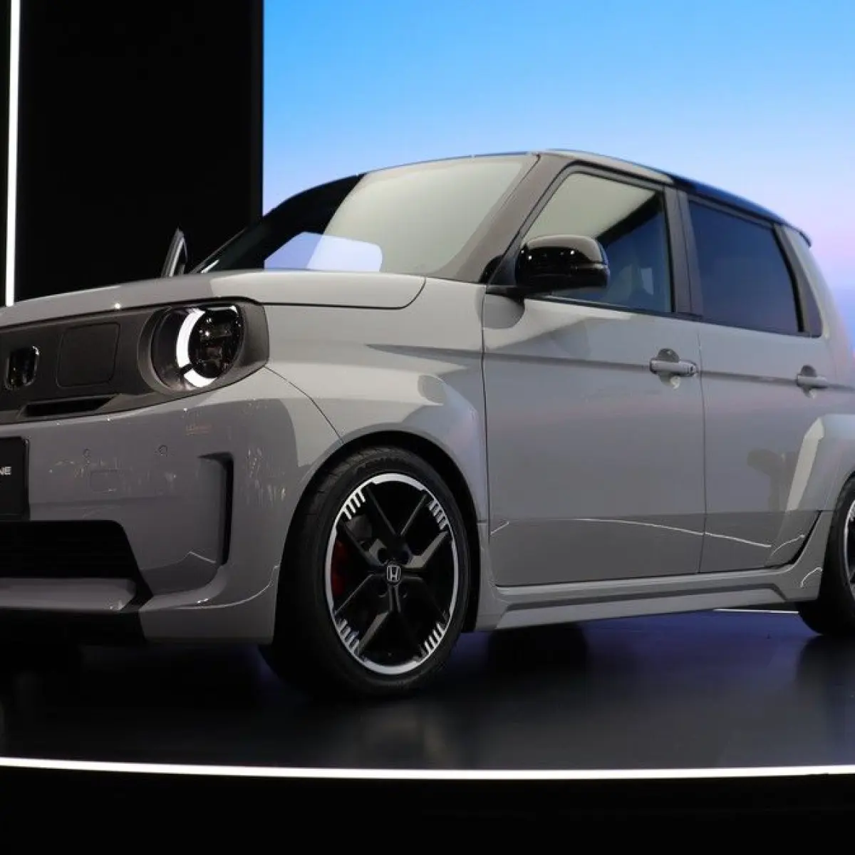 Honda Perkenalkan Super-One: Mobil Listrik Kompak Baru dengan Nuansa Sporty di Pasar Domestik Jepang