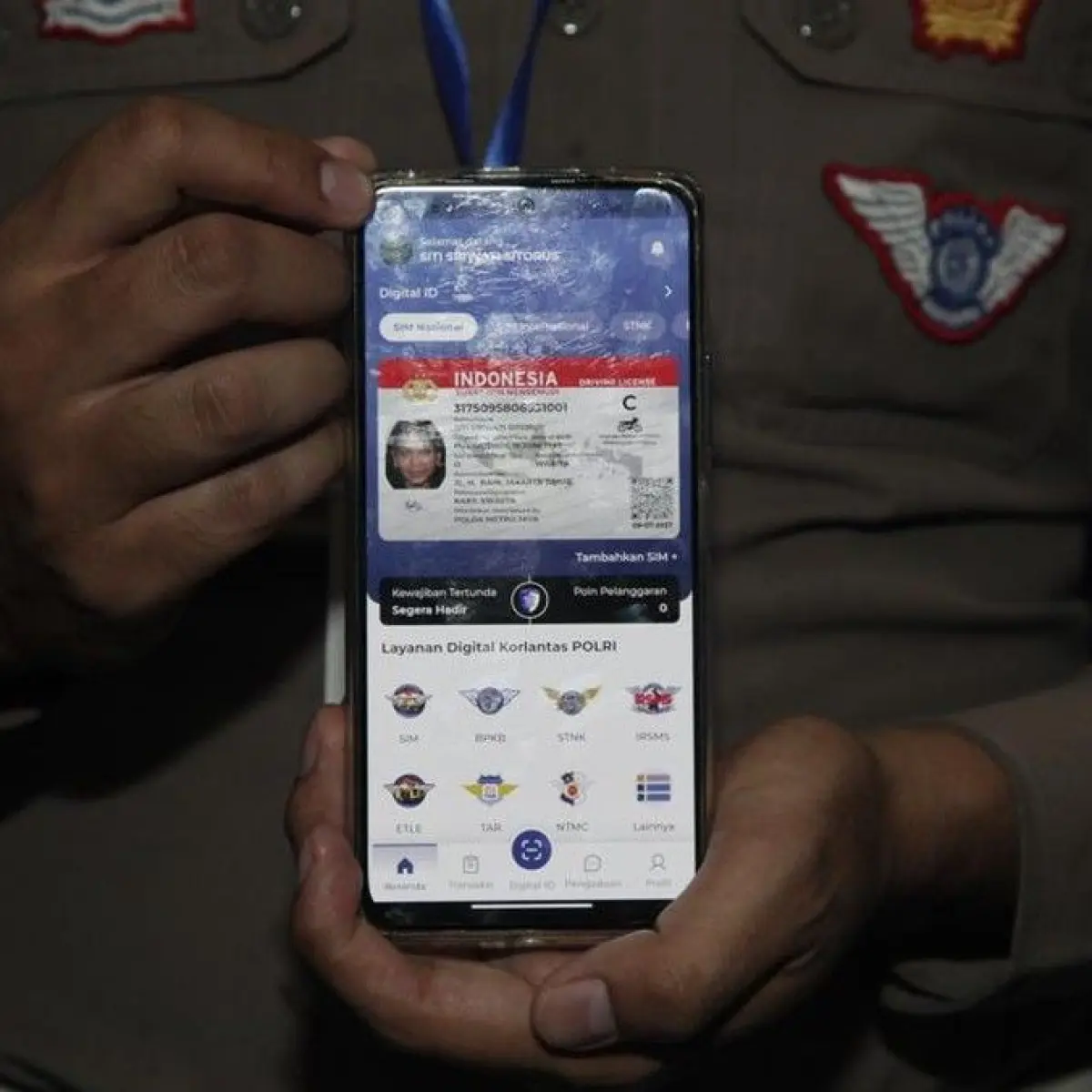 Polri Luncurkan SIM Digital Resmi: Solusi Inovatif Hindari Tilang Akibat Kelupaan Kartu Fisik