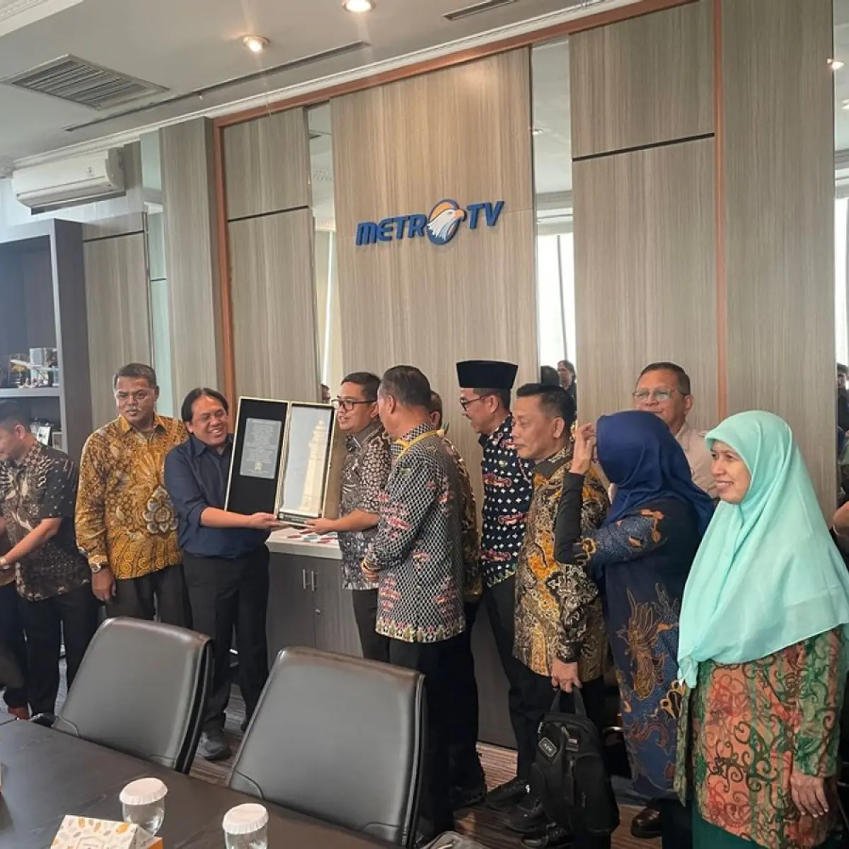 Sinergi Legislatif Banten dan Media Group Diperkuat untuk Optimalisasi Diseminasi Informasi Publik