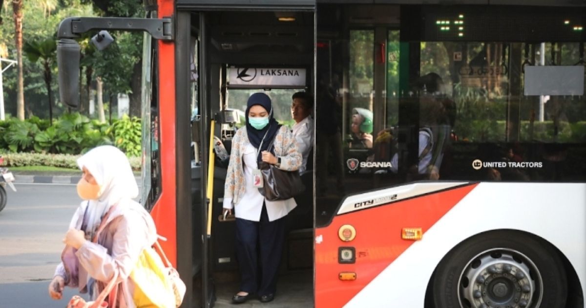 Rayakan HUT ke-499 Jakarta, Warga Nikmati Transportasi Umum dan Wisata Gratis Pemprov DKI