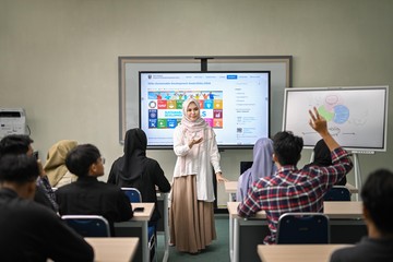 Kemendikbudristek Siapkan Beasiswa Doktor Khusus Dosen, Fasilitasi Studi Domestik dan Internasional