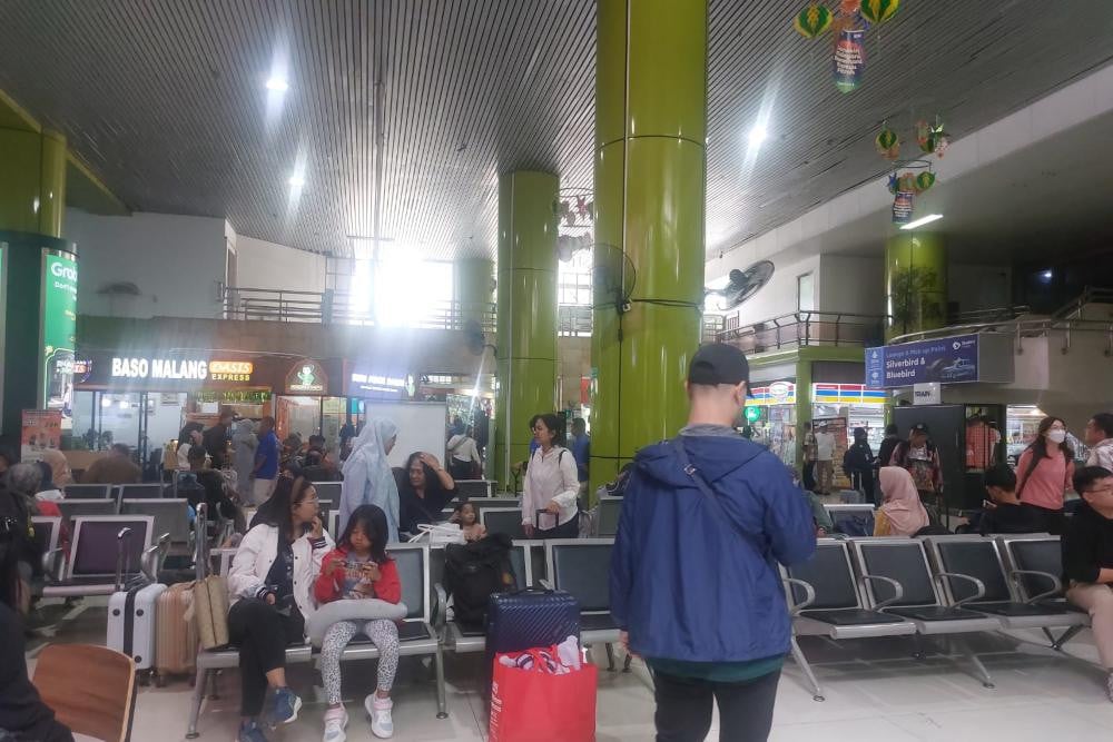 Stasiun Gambir Kembali Jadi Pusat Mobilitas Ganda, Layani KRL dan Kereta Jarak Jauh Setelah Vakum 14 Tahun