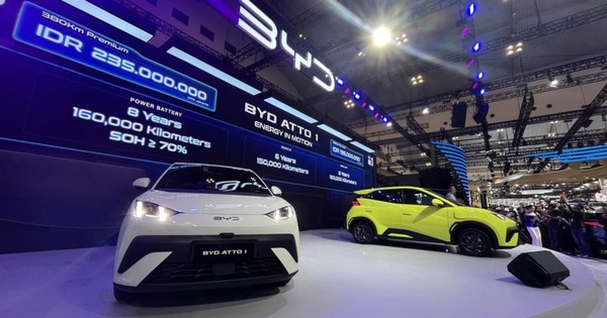 BYD Atto 1 STD Pimpin Pasar Mobil Listrik Termurah di Bawah Rp200 Juta